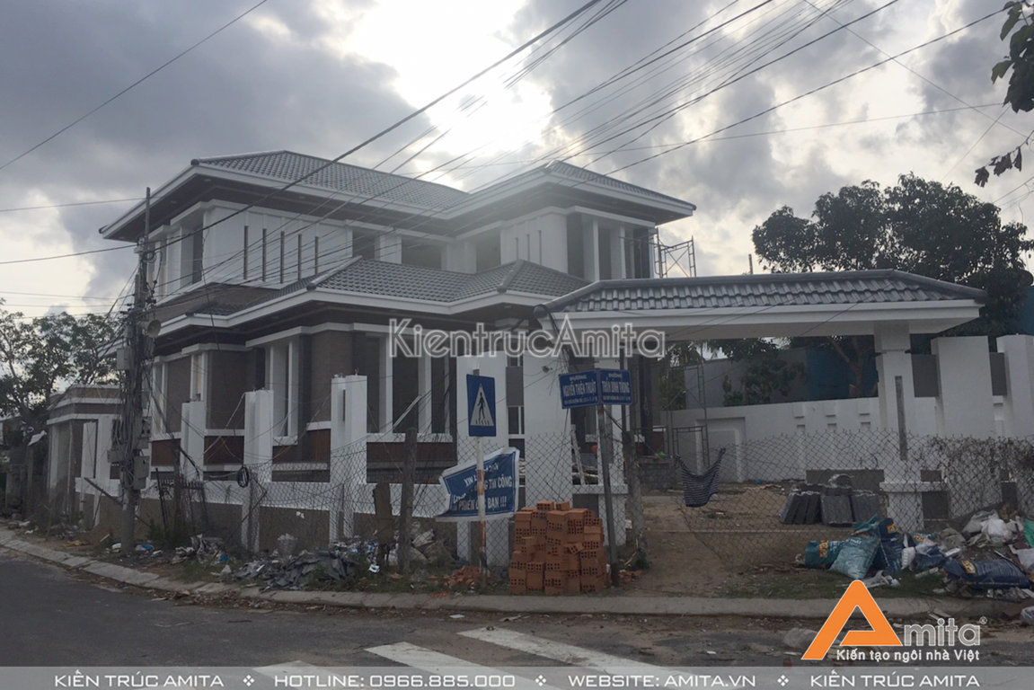 Thiết kế và thi công biệt thự hiện đại 2 tầng